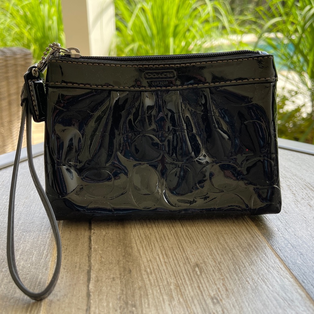 Coach patent black small wristlet